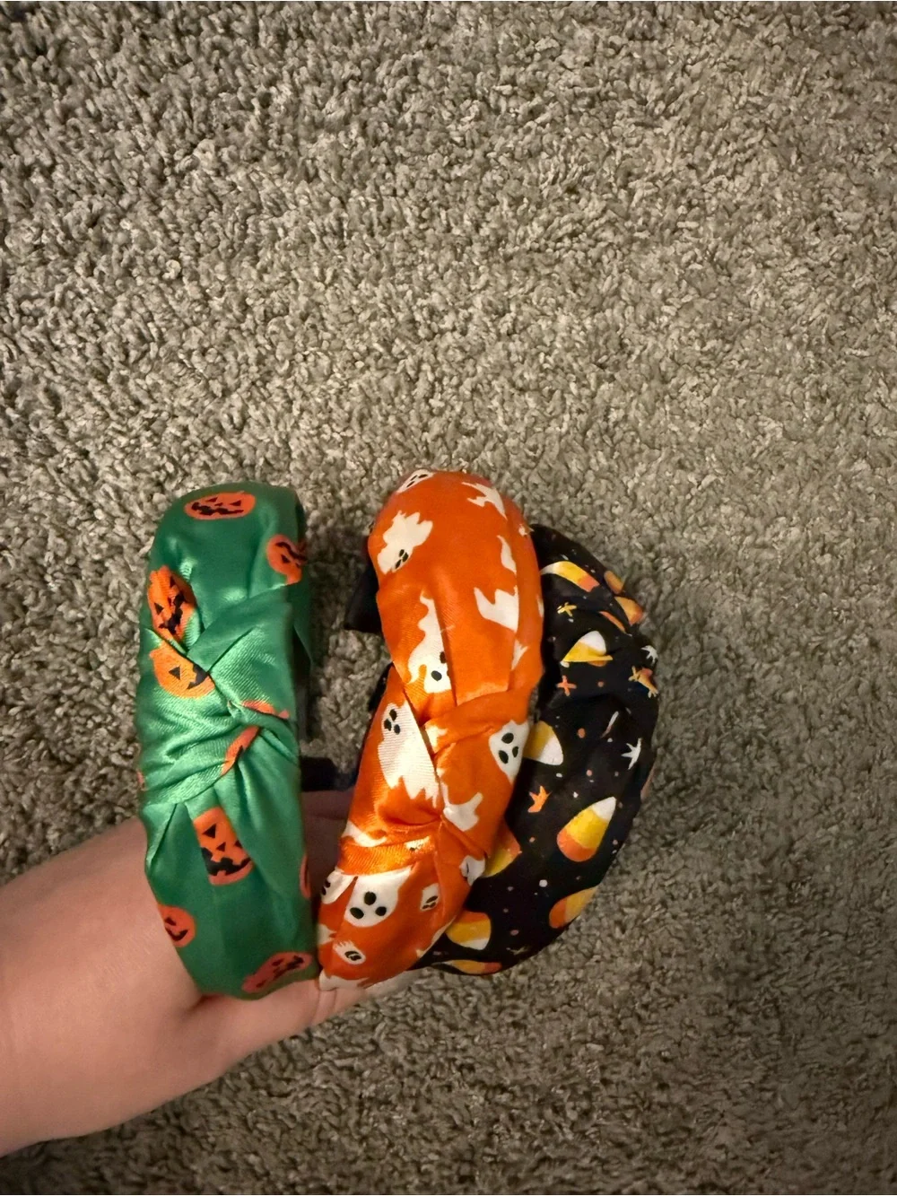 N/A three festive